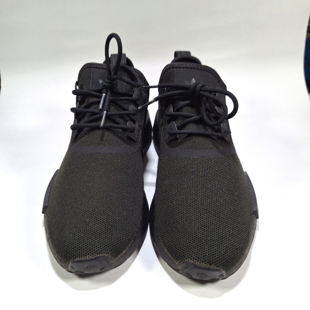 ADIDAS MENS 9US GZ9256 NMD_R1 PRIMEBLUE SHOES SNEAKERS BLACK MSRP $170
